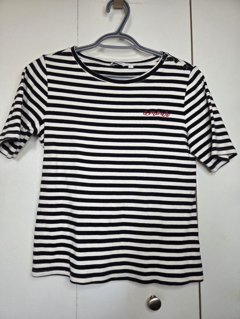 Reitmans Woman's L Striped Black and White Tee with "amour" and Snap Shoulder